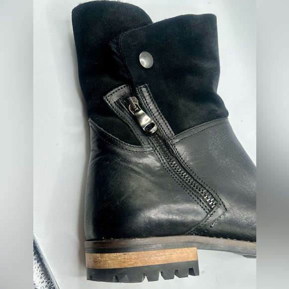 Fabianelli Italian ankle boot, zip zipper, faux fur cuffs,  size 8 - Picture 9 of 11